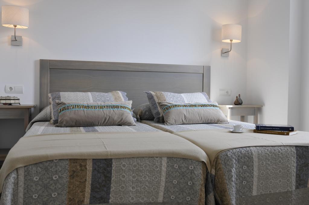 Hostal Tarifa -Recepcion Abierta Las 24H- Ruang foto