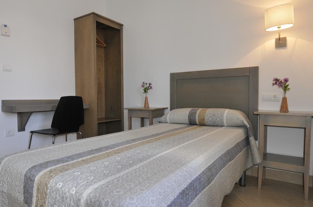 Hostal Tarifa -Recepcion Abierta Las 24H- Bagian luar foto
