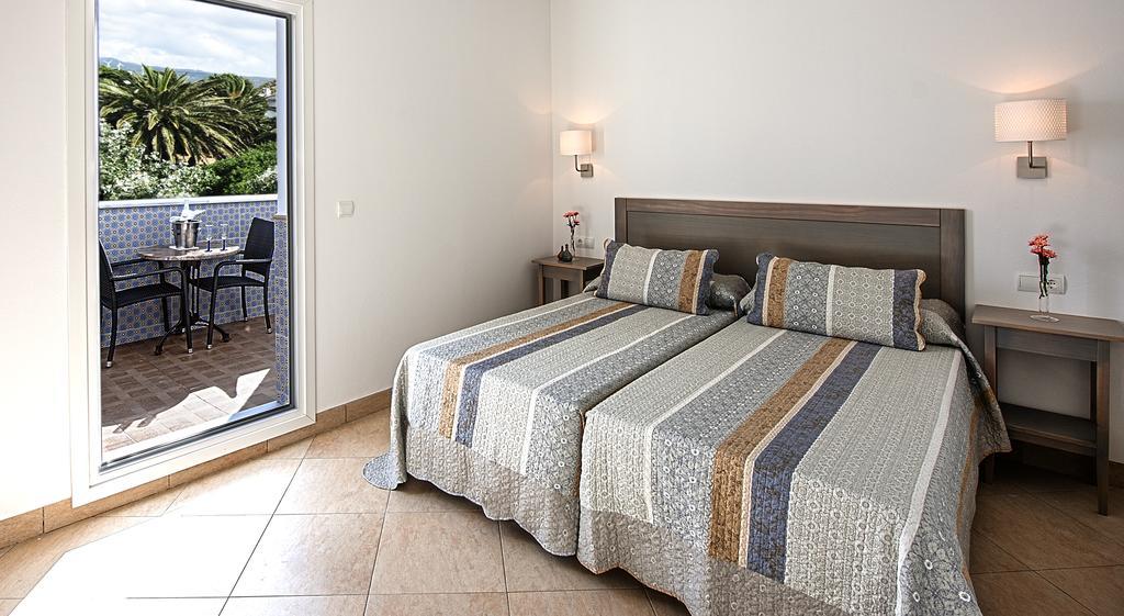 Hostal Tarifa -Recepcion Abierta Las 24H- Bagian luar foto